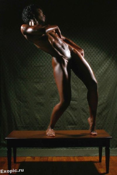NUDE AND SEXY FITNESS AND MUSCULAR BABES Image #6