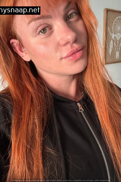 Vera Schroeder German FBB posing Image #5