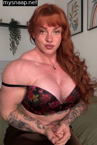 Vera Schroeder German FBB posing Image #9